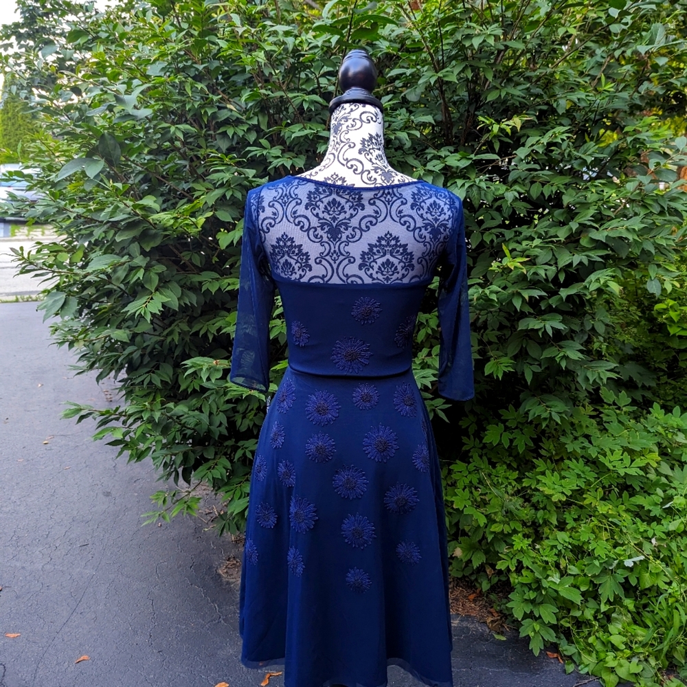 Size 6 Blue Chiari Boni La Petite Robe Leslie RC ILLUSION dress